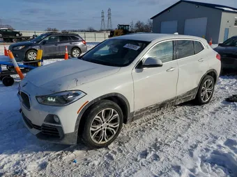 2018 BMW X2 WBXYJ5C34JEF79121