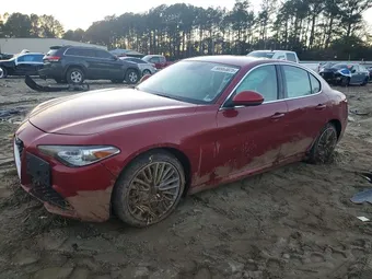 2018 Alfa Romeo ZARFAEEN0J7566649