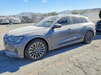 2019 Audi e-tron WA1VABGE7KB017704