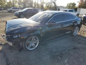 2018 Audi A5 Sportback WAUFNCF52JA129074
