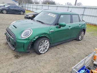 2024 Mini 5-Door WMW53DK05R2V30805