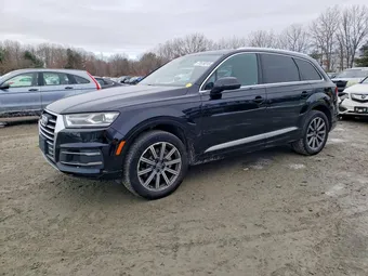 2017 Audi Q7 WA1LHAF74HD047398