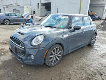 2019 Mini 5-Door WMWXU3C55K2H54949