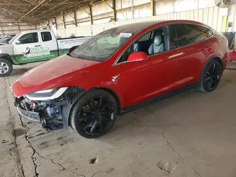 2016 Tesla Model X 5YJXCAE22GF004021