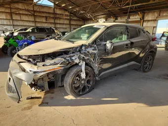 2021 Toyota C-HR JTNKHMBX7M1099950