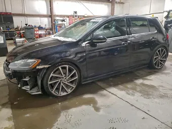 2018 Volkswagen Golf R WVWWF7AUXJW209893