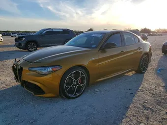 2023 Alfa Romeo ZARFAMBN3P7668387