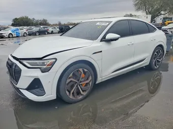 2022 Audi e-tron Sportback WA12AAGE7NB023603