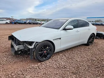 2018 Jaguar XE SAJAD4FX4JCP28605