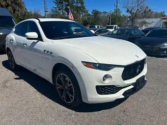 2017 Maserati Levante ZN661XUS6HX216108