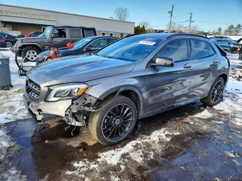 2020 Mercedes-Benz GLA-Class WDCTG4GB4LJ657481