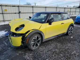 2025 Mini Cooper WMW13GD03S2W58656