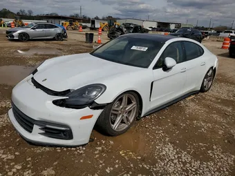2018 Porsche Panamera WP0AA2A72JL101730