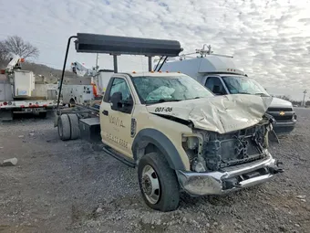 2019 Ford F550 1FDUF5GT5KEE76422