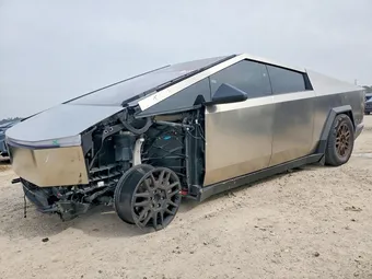 2025 Tesla Cybertruck 7G2CEHED7SA077245