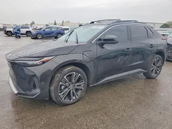 2025 Toyota BZ4X XLE JTMAAAAA8SA055436