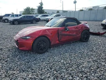 2020 Mazda MX-5 Miata JM1NDAB75L0415037