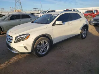 2017 Mercedes-Benz GLA-Class WDCTG4EB5HJ303575