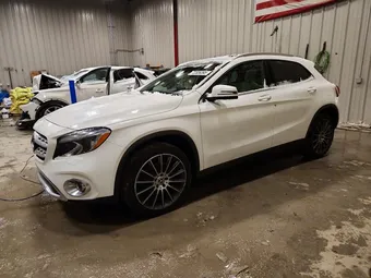 2018 Mercedes-Benz GLA-Class WDCTG4GB3JJ521436