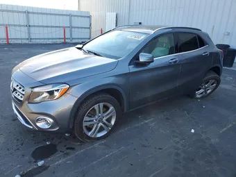 2019 Mercedes-Benz GLA-Class WDCTG4EB7KJ584818