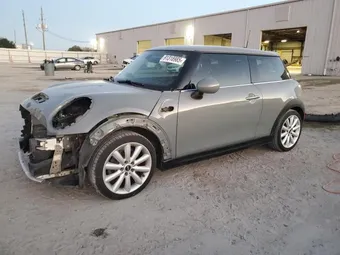 2015 Mini Hardtop 2 Door WMWXP7C53F2A40922