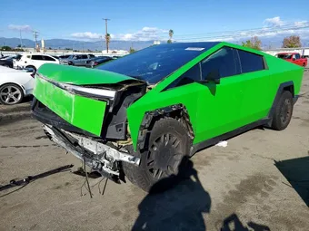 2024 Tesla Cybertruck 7G2CEHED6RA014373