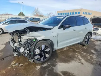 2024 Volvo XC60 Recharge Plug-IN Hybrid YV4H60DL1R1792752