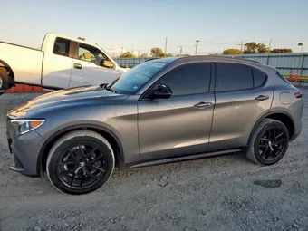 2019 Alfa Romeo ZASPAKBN8K7C44884