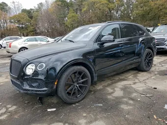 2017 Bentley Bentayga SJAAC2ZV7HC013149