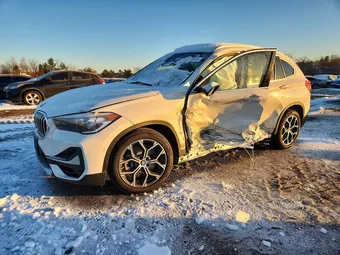 2021 BMW X1 WBXJG9C09M5T58628