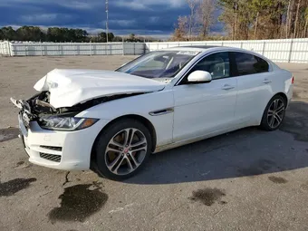2017 Jaguar XE SAJAJ4BV7HA968685