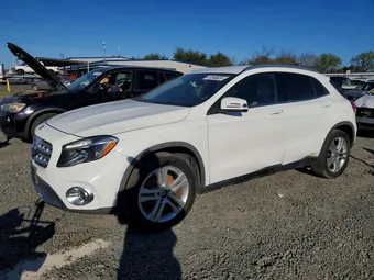2020 Mercedes-Benz GLA-Class WDCTG4GB2LJ651260