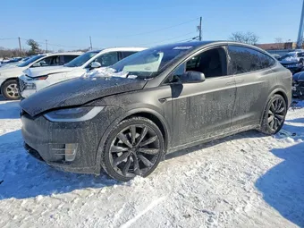 2019 Tesla Model X 5YJXCDE22KF150820
