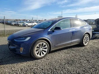 2017 Tesla Model X 5YJXCBE28HF079605