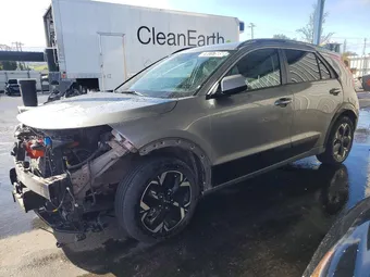 2023 Kia Niro EV KNDCR3L18P5029879
