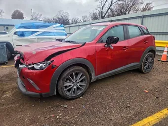 2018 Mazda CX-3 JM1DKDC7XJ0320942