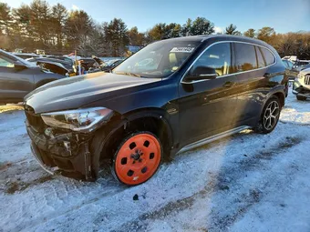 2019 BMW X1 WBXHT3C54K5L91004