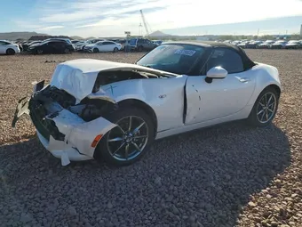 2023 Mazda MX-5 Miata JM1NDAD7XP0558035
