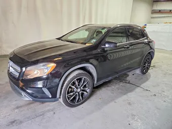 2016 Mercedes-Benz GLA-Class WDCTG4GB5GJ256592