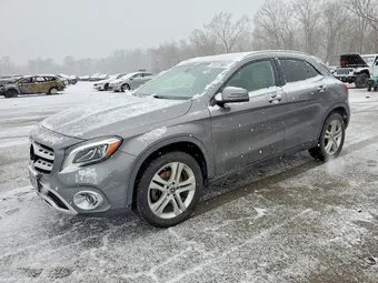 2019 Mercedes-Benz GLA-Class WDCTG4GB2KJ640337
