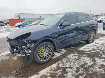 2016 Porsche Cayenne Hybrid WP1AE2A24GLA64616