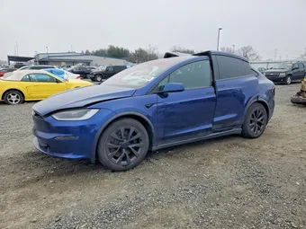 2024 Tesla Model X 7SAXCAE55RF443004
