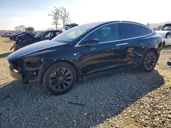 2017 Tesla Model X 5YJXCBE20HF079243