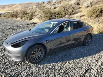 2018 Tesla Model 3 5YJ3E1EA1JF158212