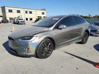 2016 Tesla Model X 5YJXCBE25GF008280