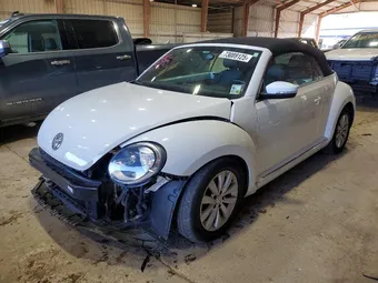 2018 Volkswagen Beetle 3VW5DAAT8JM512562