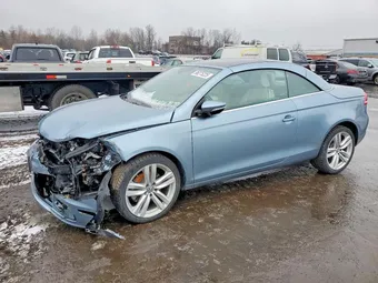 2015 Volkswagen Eos WVWFW8AH7FV002108