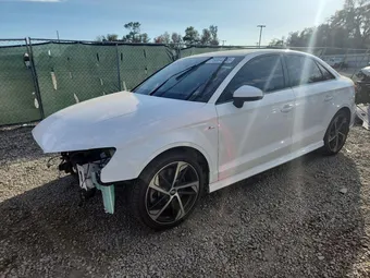 2020 Audi A3 WAUJEGFF9LA053978