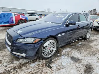2016 Jaguar XF SAJBE4BV3GCY18844