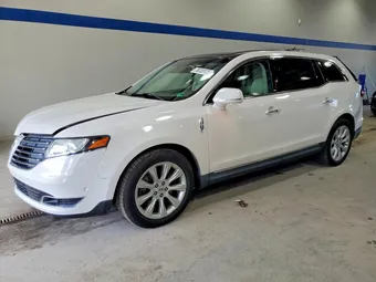2017 Lincoln MKT 2LMHJ5AT6HBL00836